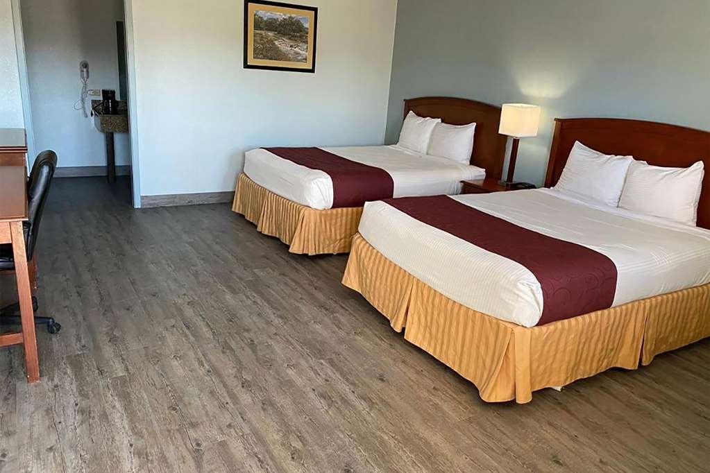 Days Inn By Wyndham Gatesville Δωμάτιο φωτογραφία