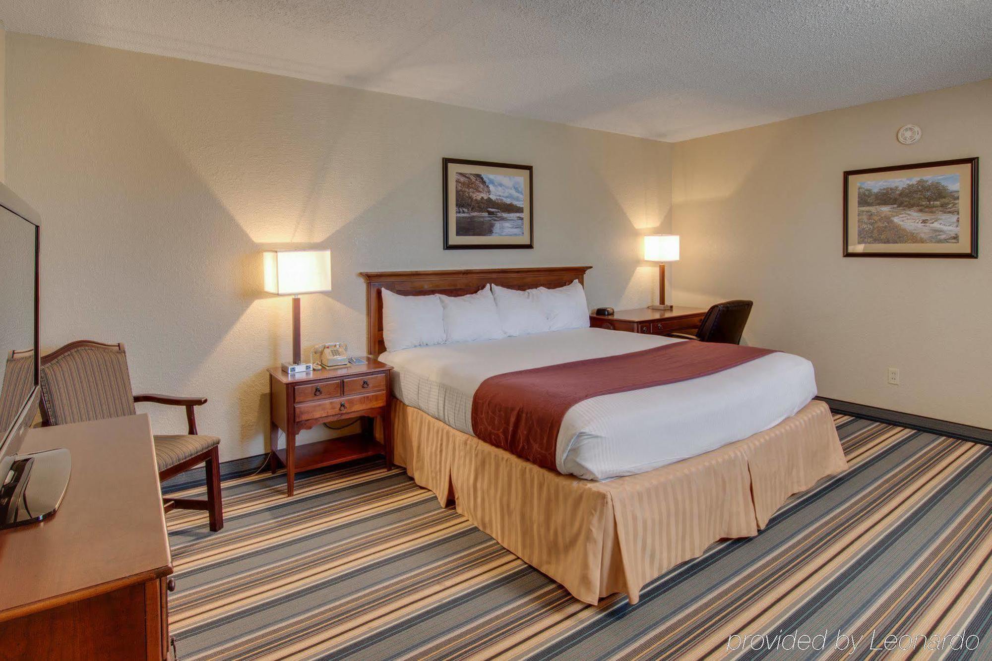 Days Inn By Wyndham Gatesville Εξωτερικό φωτογραφία