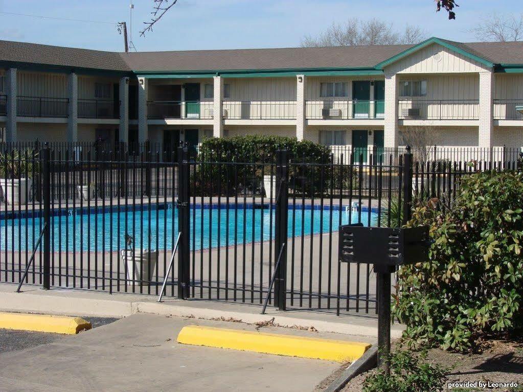 Days Inn By Wyndham Gatesville Ανέσεις φωτογραφία